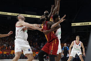 开云入口-莱万多夫斯基续约拜仁，效力达到新高度，莱万多夫斯基转会拜仁多少钱